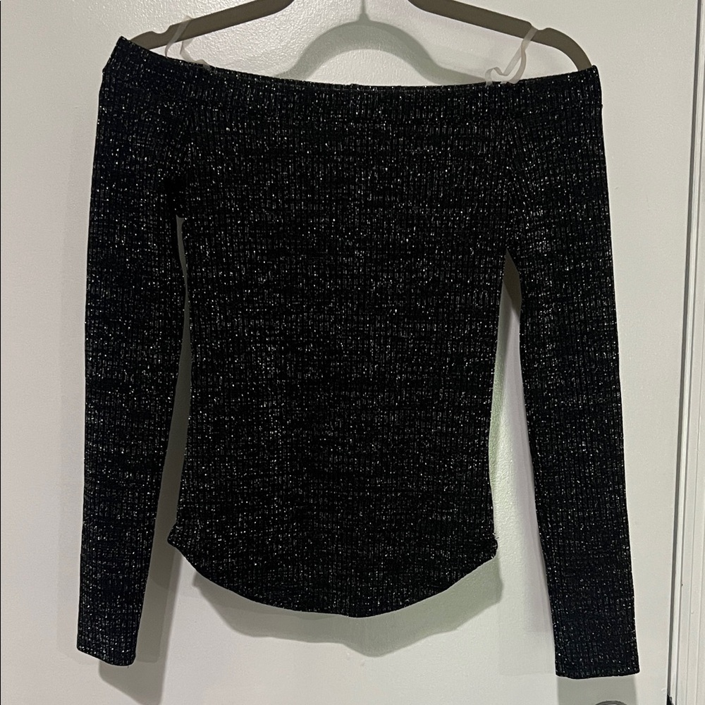 Forever 21 Black Off-Shoulder Top